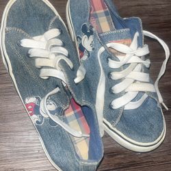 Mickey Mouse Shoes /Disney Size 7 