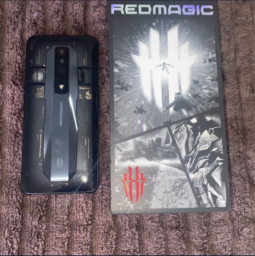 Red Magic 7 Gaming Phone 165Hz 256GB STORAGE 18GB RAM 5G 