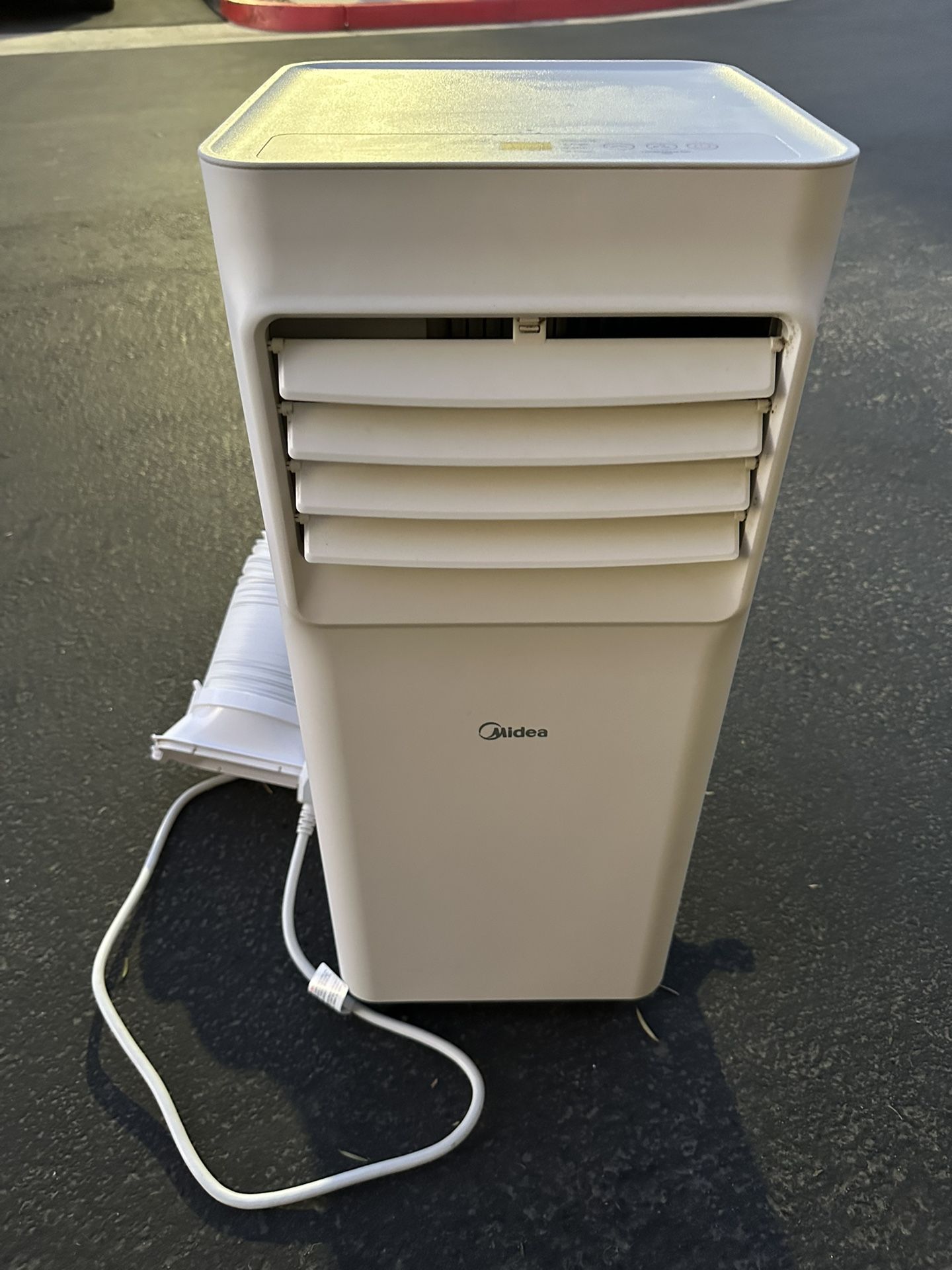 Portable AC unit $100