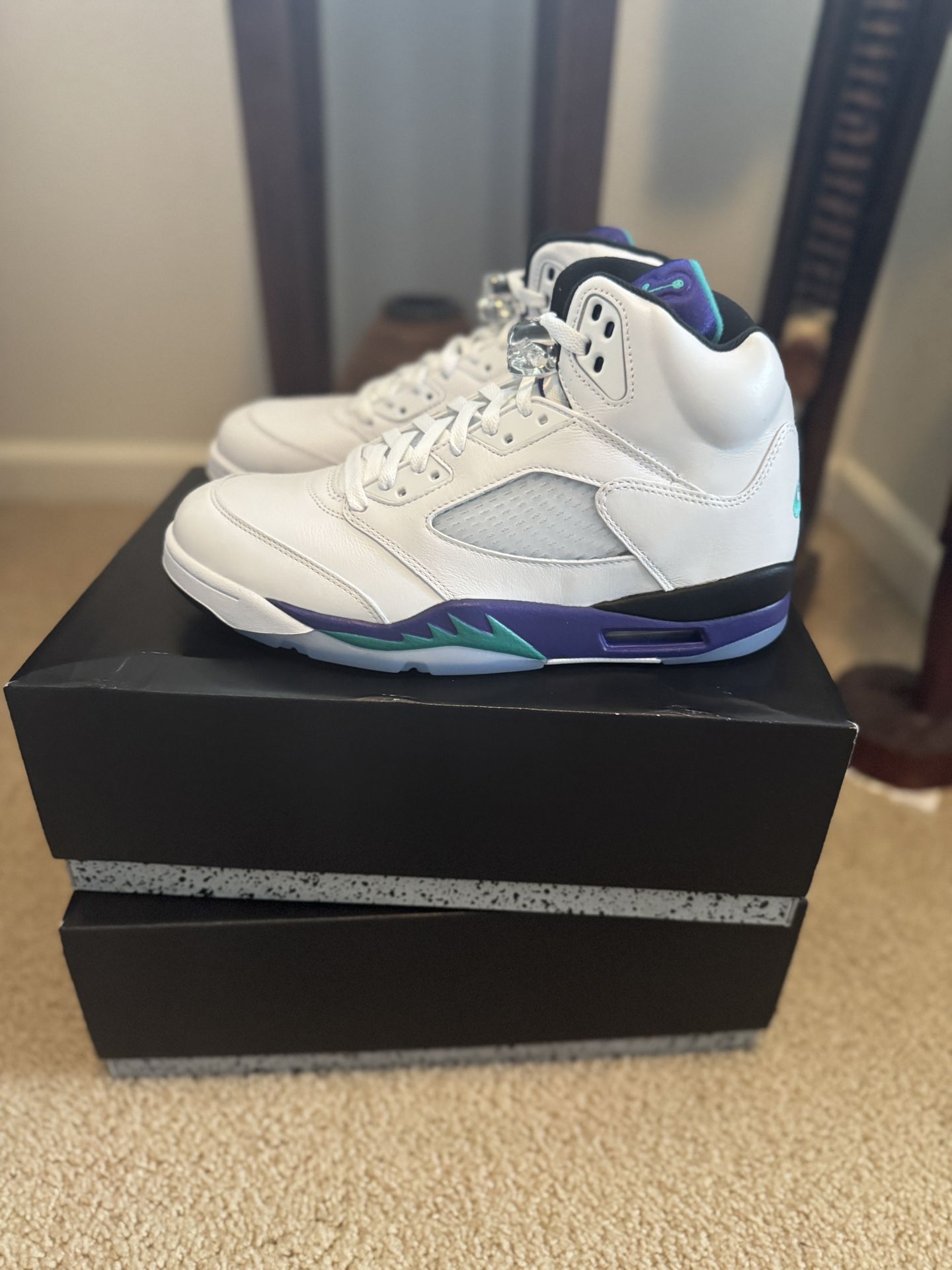 Jordan 5 Retro (Grapes) Multiple Sizes Ready For Pickup
