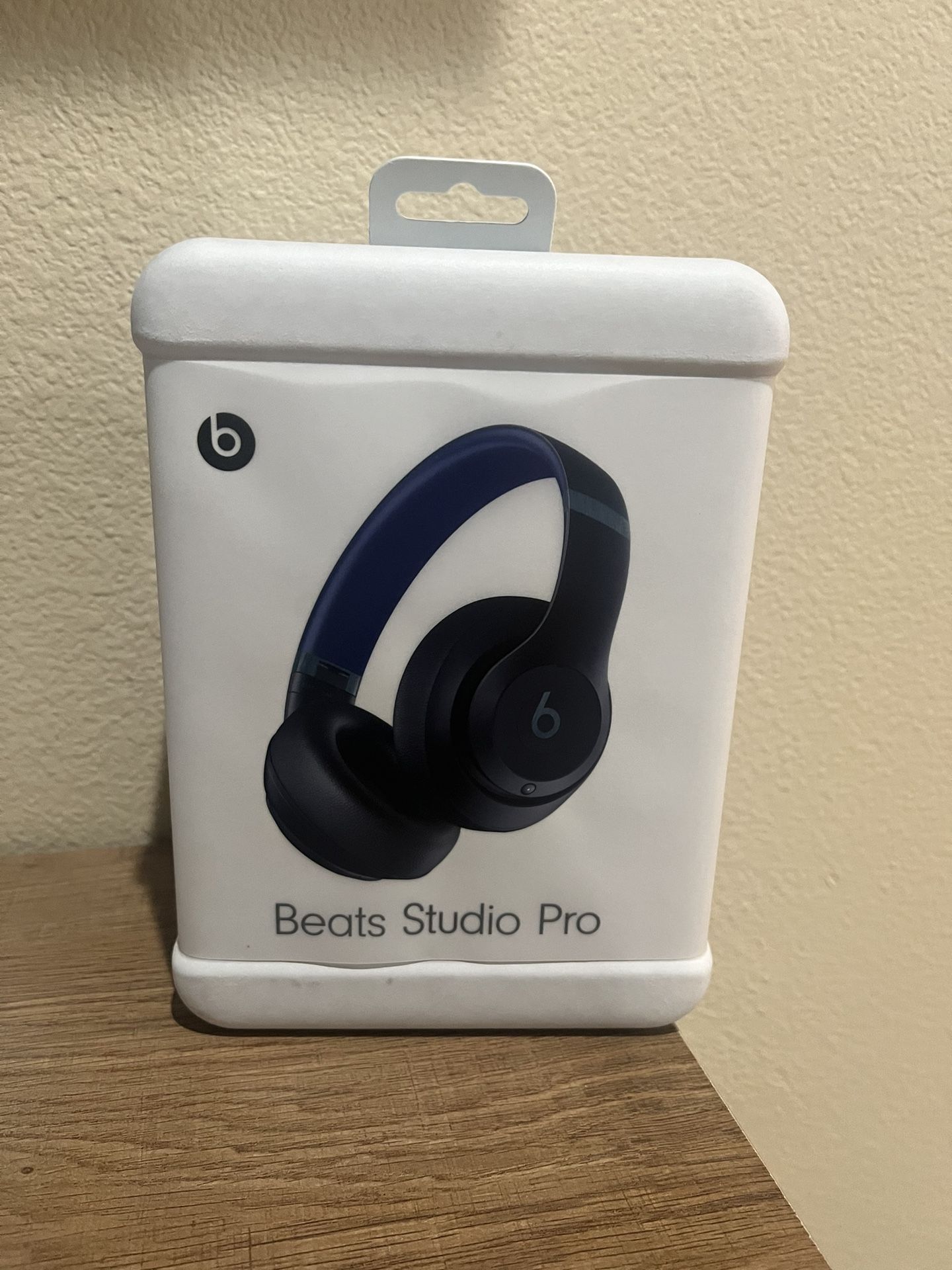 Beats Studio Pro