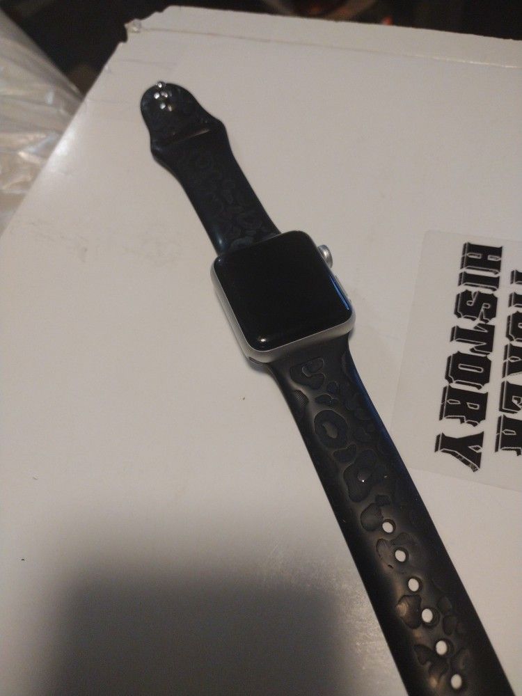 Apple Watch 3 series 🎯 38 Aluminum/Gps⌚