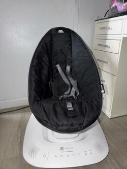 Mamaroo baby swing