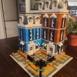 Lego Modular Building 
