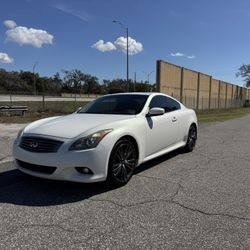 Infiniti G37 2013 