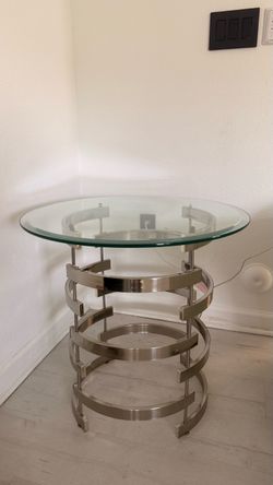 Round Glass Top Side Table with Chrome Base
