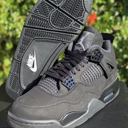 Jordan Retro 4 