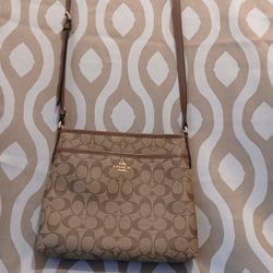 Crossbody Coach Purse 