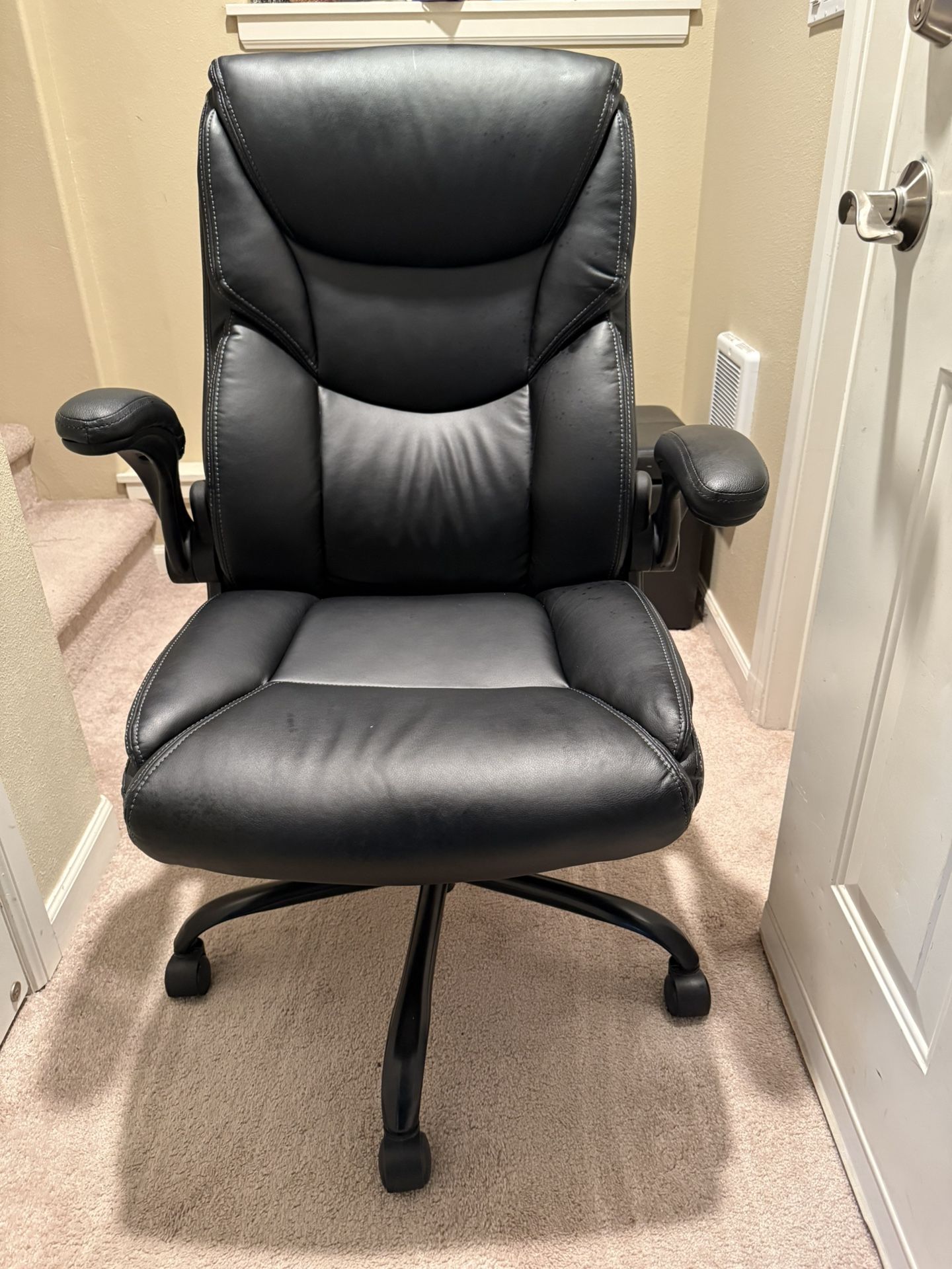 FANCY OFFICE SEAT