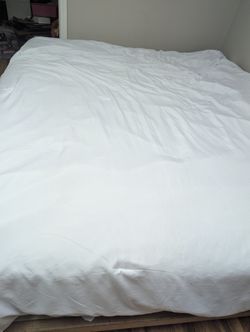 duvet with its two pillowcases