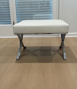 WHITE LEATHER & CHROME MODERN OTTOMAN