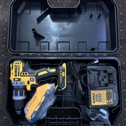 DEWALT Hammer Drill