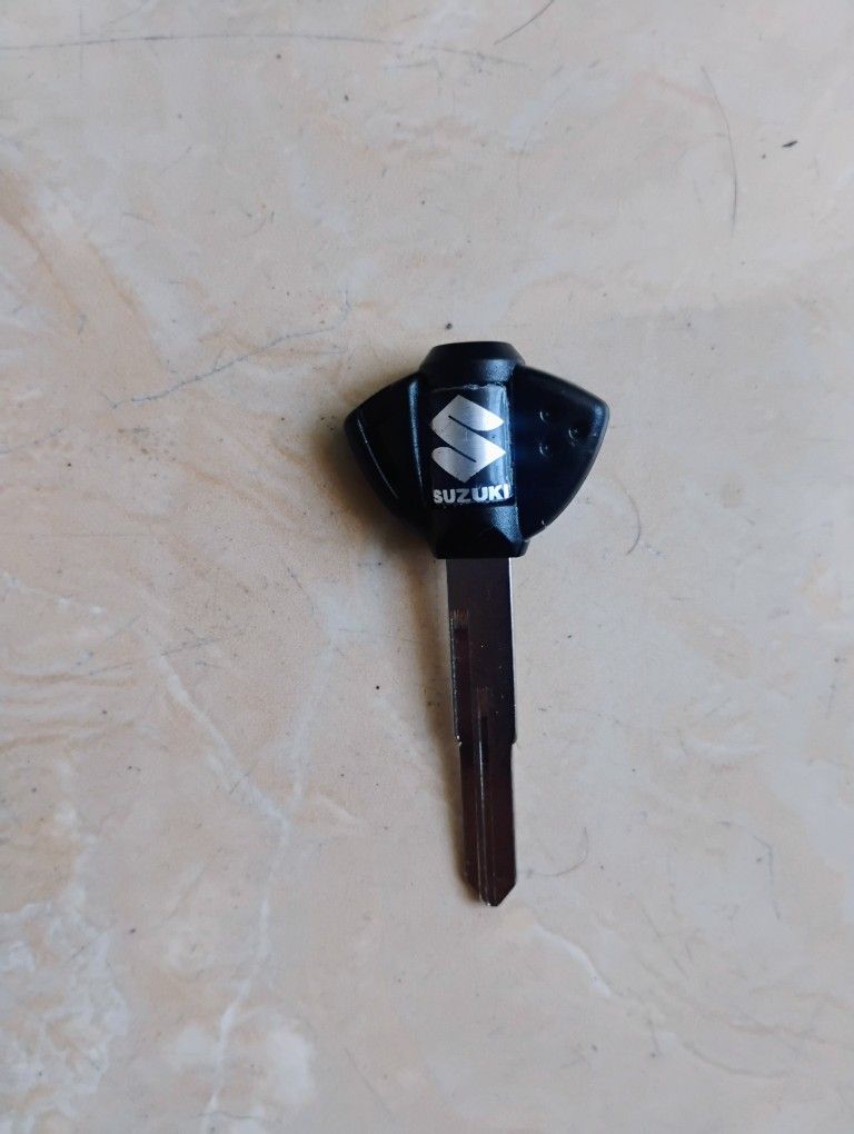 Key For Suzuki Gxsr