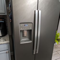 Stainless Steal Refrigerator 