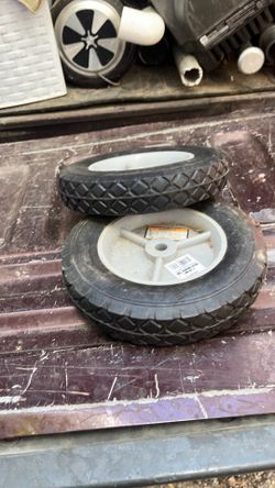 Lawn mower tires