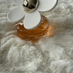 Daisy Love By Marc Jacobs