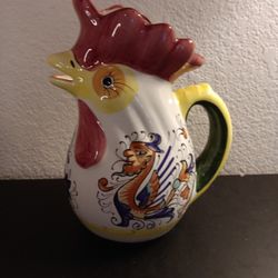 GORGEOUS Boston Warehouse 9" Italian Style Rooster Pitcher.
