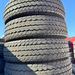 215 85 16 Tires Con 80% De Vida Las 4 De La Marca CONTINENTAL 