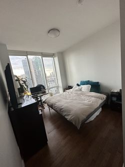 Looking To Trade King For Queen Bed 
