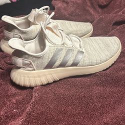 Adidas Women Size 9.5