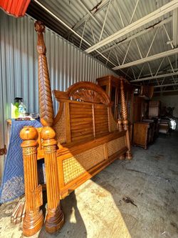 Tropical style Long Post Bedroom Set ( deliver available)