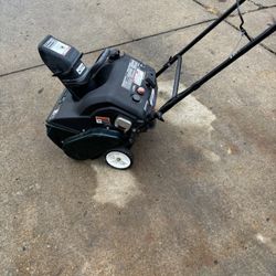 Yard Machine Snow Blower 