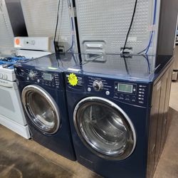 LG Front Load Washer And Electric Dryer Set In Navy Blue Working Perfectly 4-months Warranty 