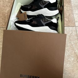 Mens Burberry Check Sneakers 