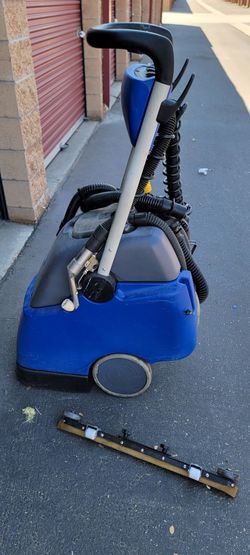 Clipper Duo carpet cleaner - extractor