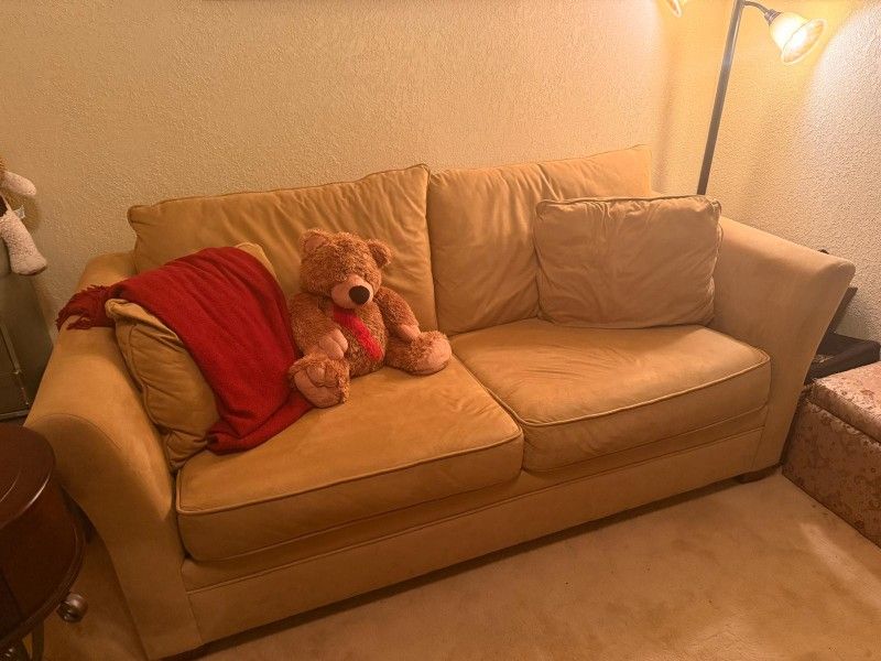 Tan Microfiber Sofa – Comfortable, Clean & Great Condition