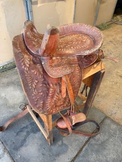 Horse saddle