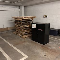 Free Pallets