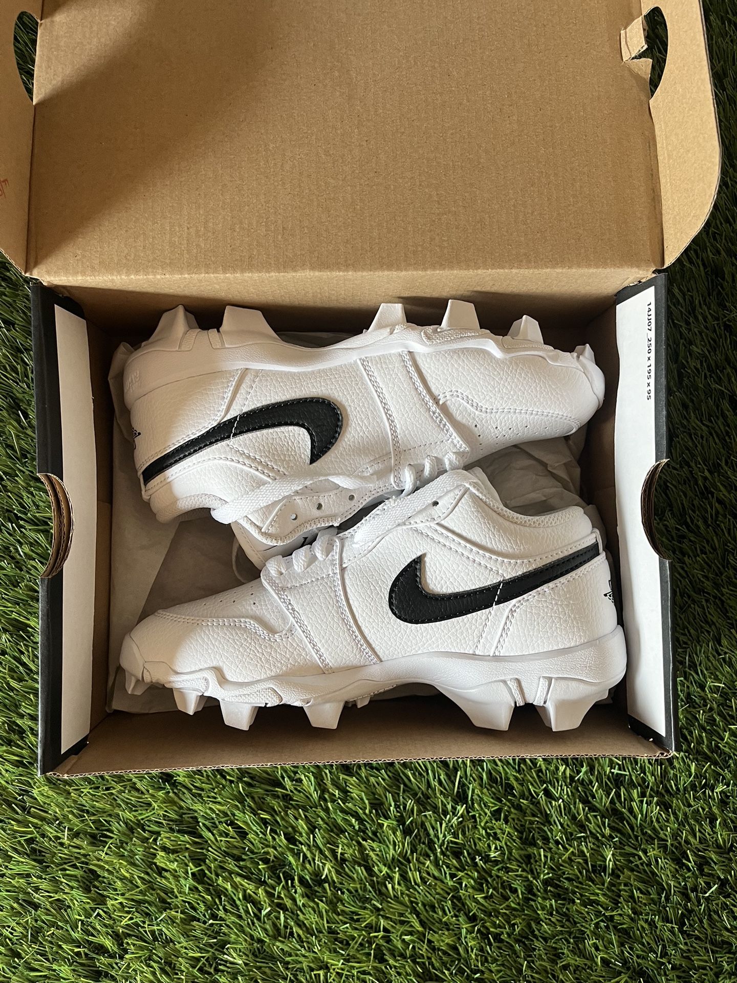 Jordan 1 Low Youth Baseball Cleats Nike Size 2