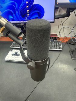 Shure SM7B