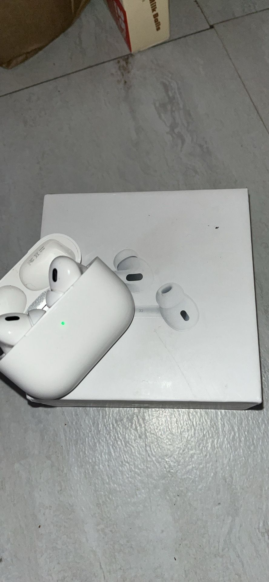 AirPods Pros 2 Generation
