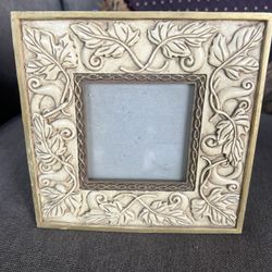 Pictures Frame 