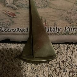 Vintage Brass SailboatPaperweight OfficeDecor 4.25"excellent condition  
