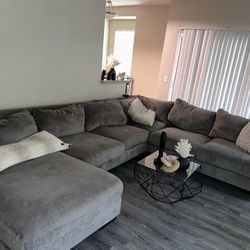 Sectional Sofa