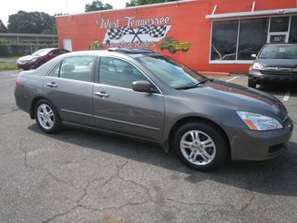 2006 Honda Accord (fully loaded)(93k miles)
