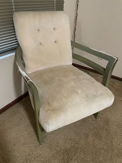 Classic Sitting Chair w Wood Arms