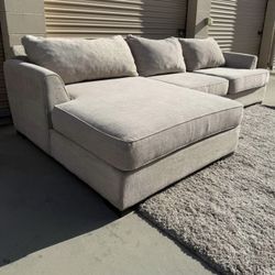 Beautiful Oversized 2-Piece Chaise Sectional Sofa Couch