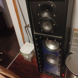 Pro Studio Speaker