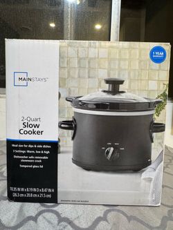Slow cooker