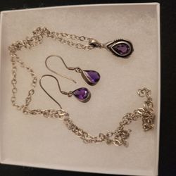 Silver 925, Vintage Purple Tear Drop Necklace and Earrings Set w Box.