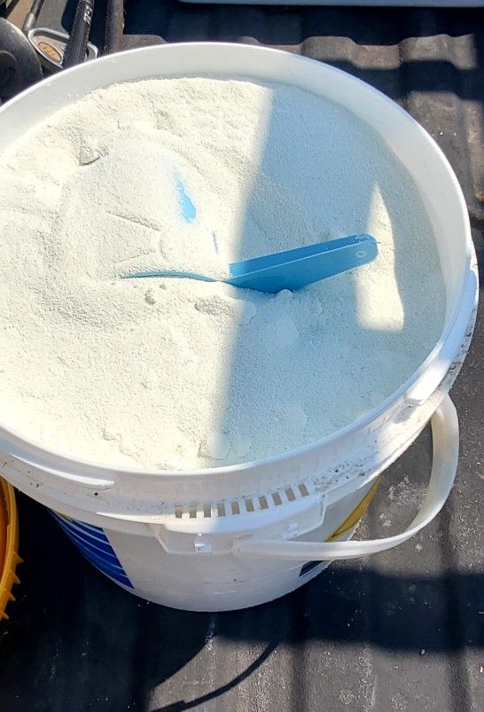 25 lbs of Refresh chlorine.