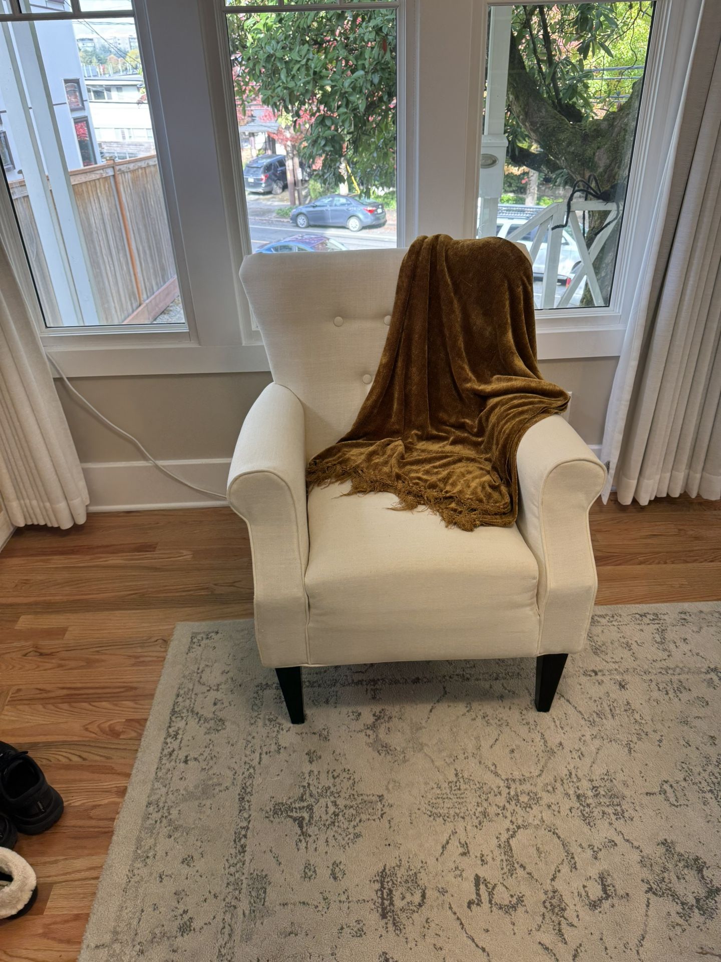 Cream Chair W/Stain
