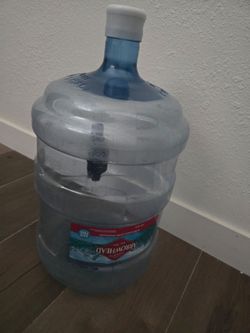 5 gallon water bottle , 2 available