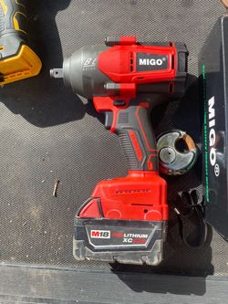 Drill to change tires 1/2 $60 tool only you can used Milwaukee bateries