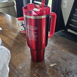 2023 Starbucks Stanley Cup Red Holiday