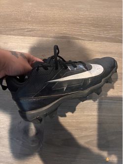 Nike Boys' Alpha Menace 4 Shark BG Football Cleats Football Cleats